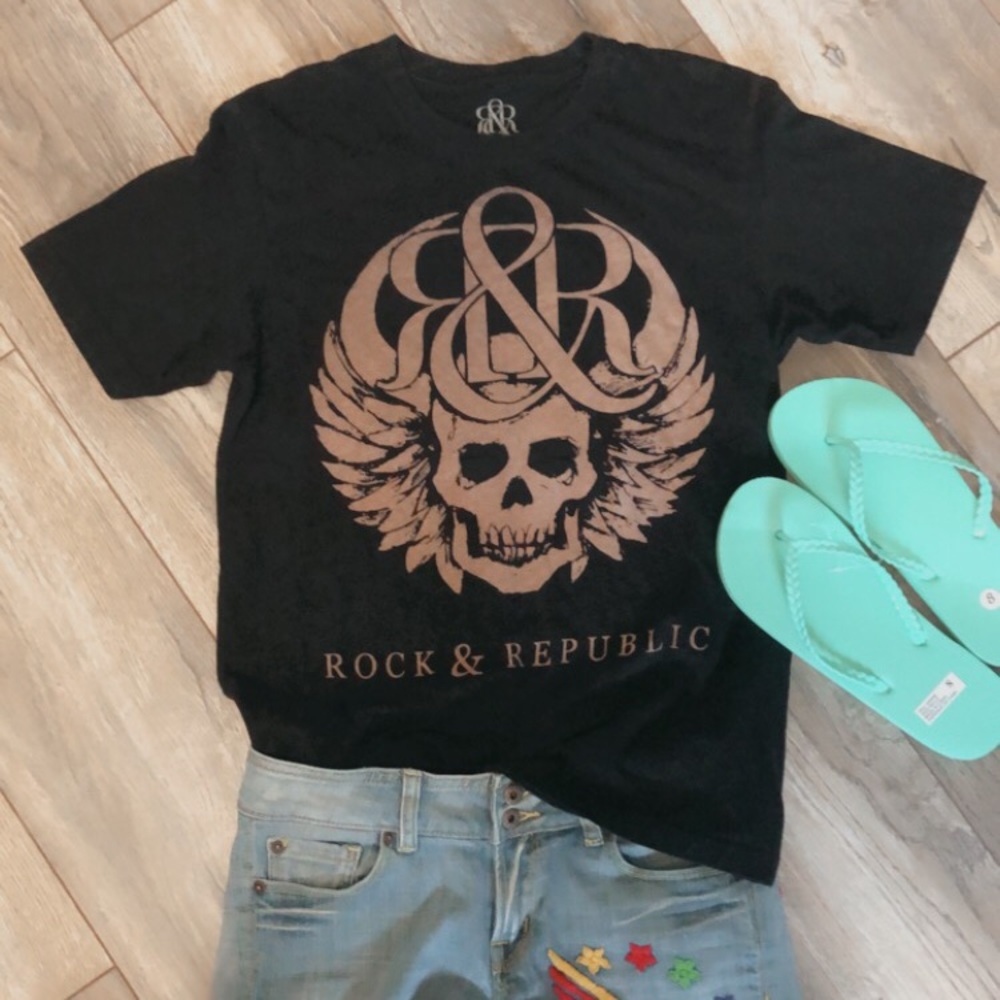 Boyfriends Rock & Republic tee